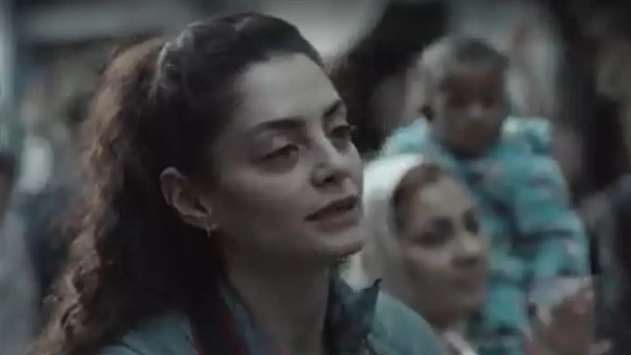 أحداث مثيرة في مسلسل صحاب الأرض بعد تعاطف الصحفية الأميركية مع الفلسطينيين بمقاطع الحلقة 11